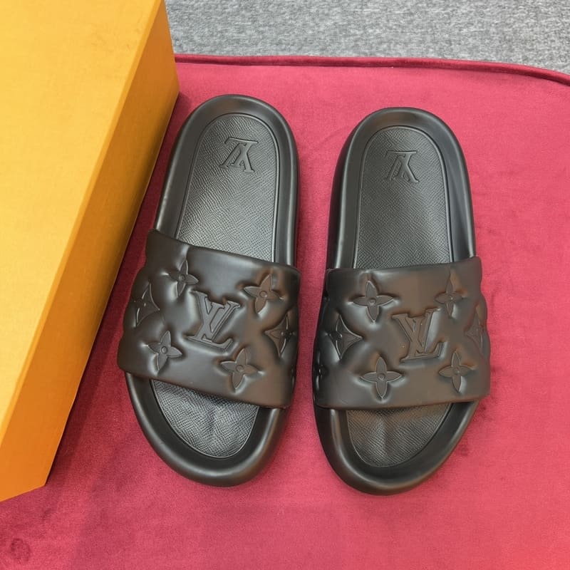 Chinelo🖤Louis Vuitton Waterfront (Preto)