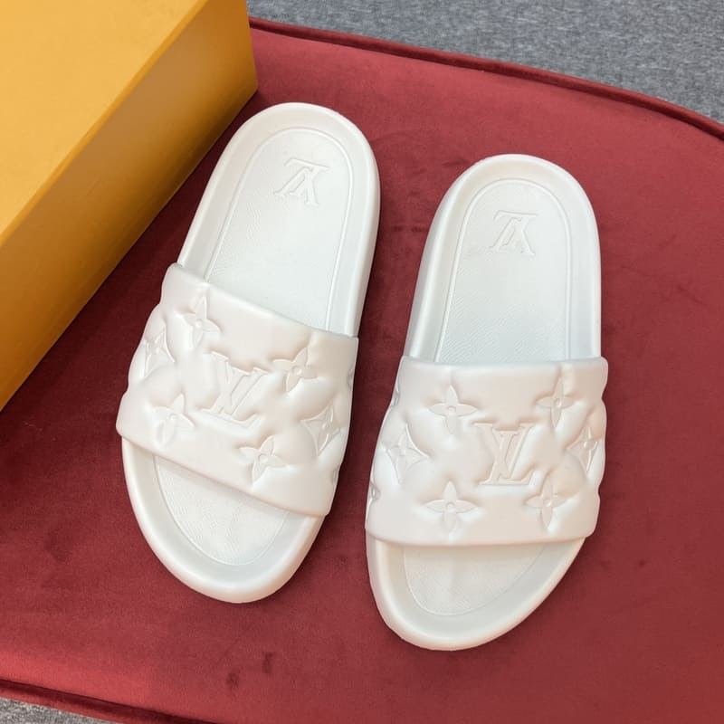 Chinelo🤍 Louis Vuitton Waterfront (Branco)