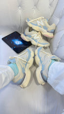 New Balance 9060 off white Azul