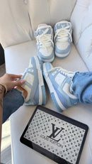 Louis Vuitton Trainner Azul bebê