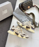 New balance 9060 marrom e creme