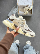 New balance 9060 marrom e creme