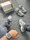 New balance 9060 marrom e creme