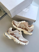New balance 9060 bege/caramelo
